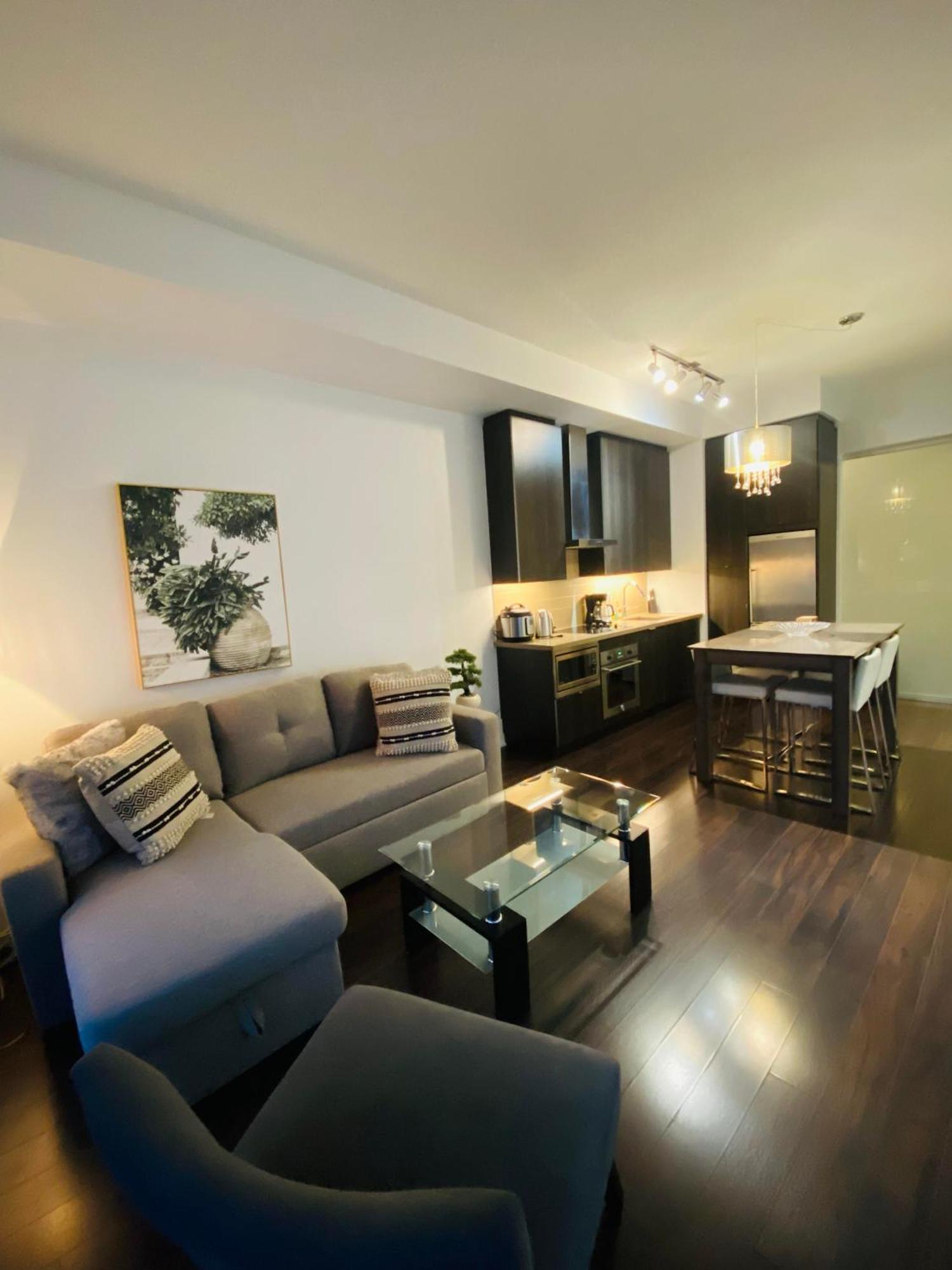 Rivetstays - The Atmos Toronto Exterior photo
