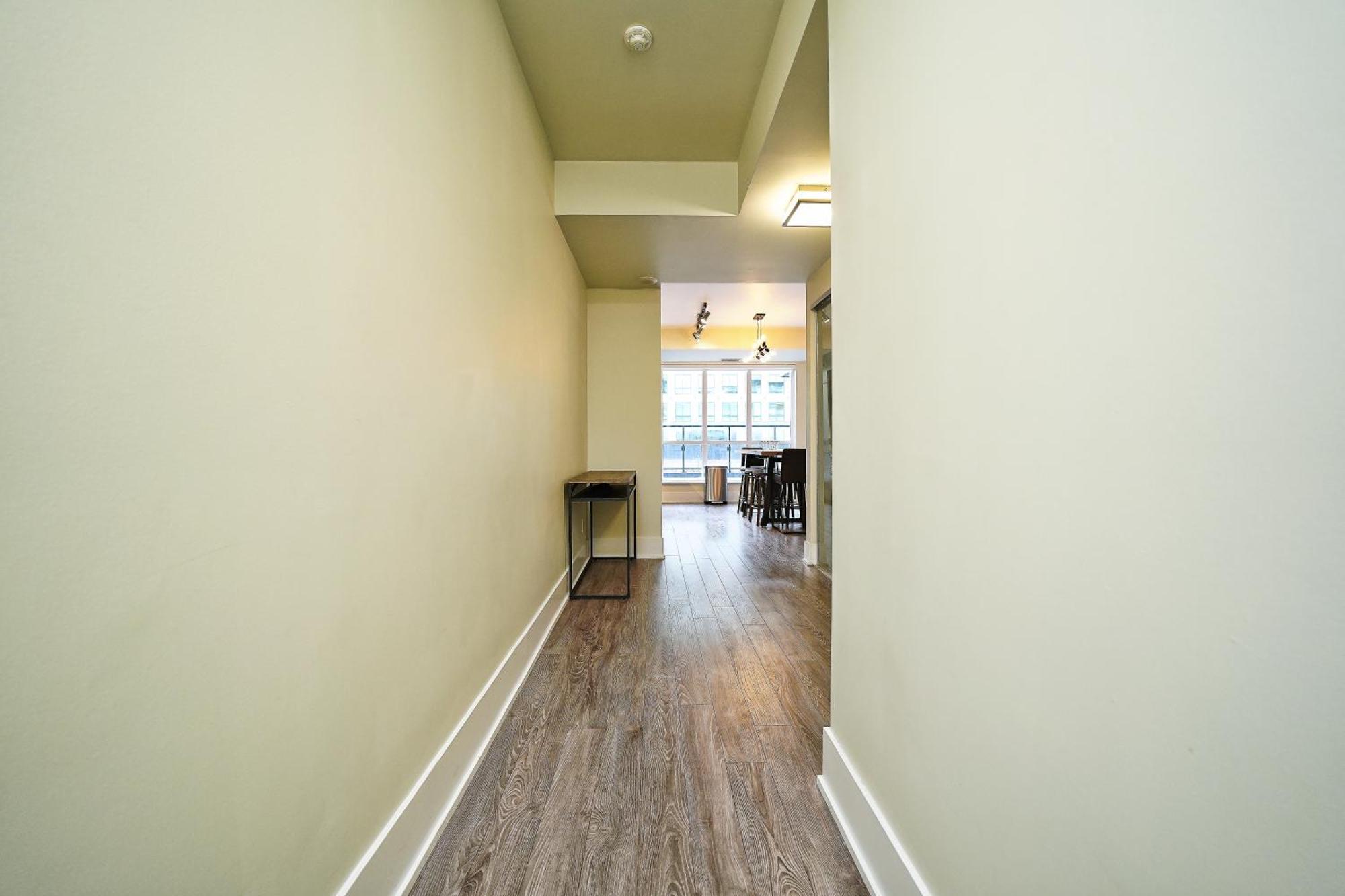 Rivetstays - The Atmos Toronto Exterior photo