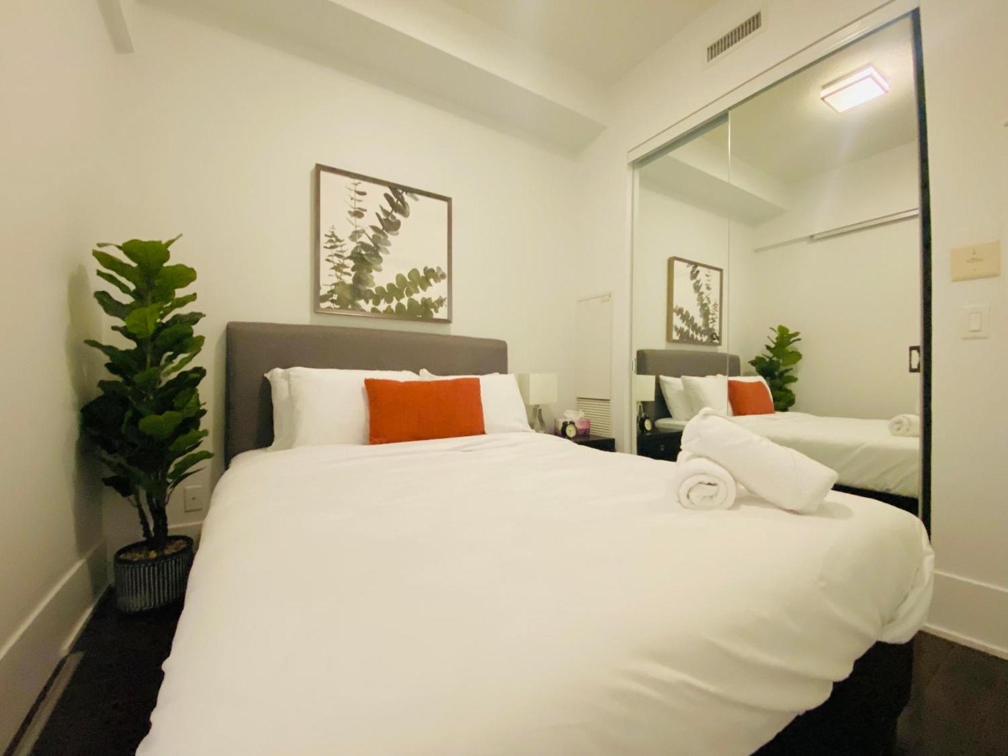 Rivetstays - The Atmos Toronto Exterior photo