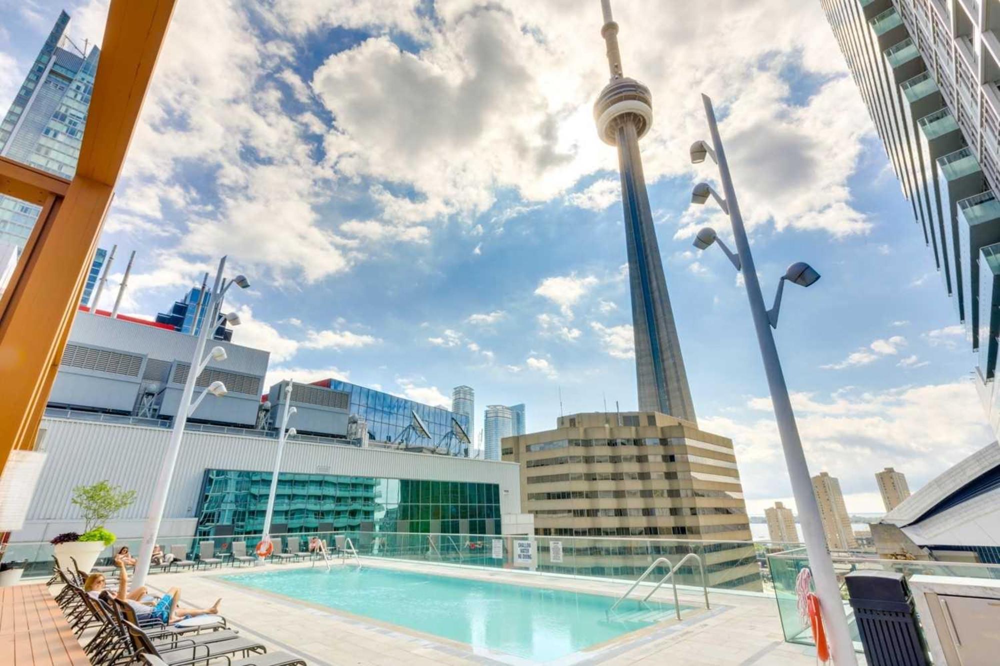 Rivetstays - The Atmos Toronto Exterior photo